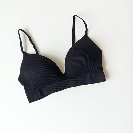 Sportinė trikotažinė liemenėlė, juoda (S-5XL)