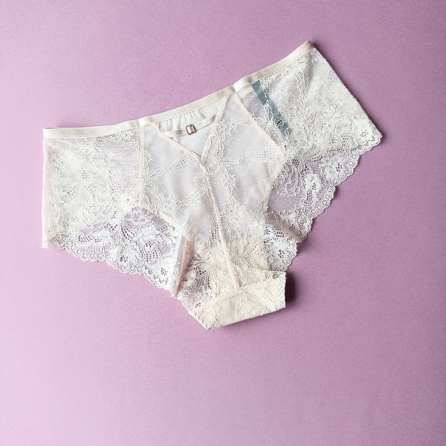 Permatomos bikinio kelnaitės, klasikinis juosmuo, šviesi kūno (XL)