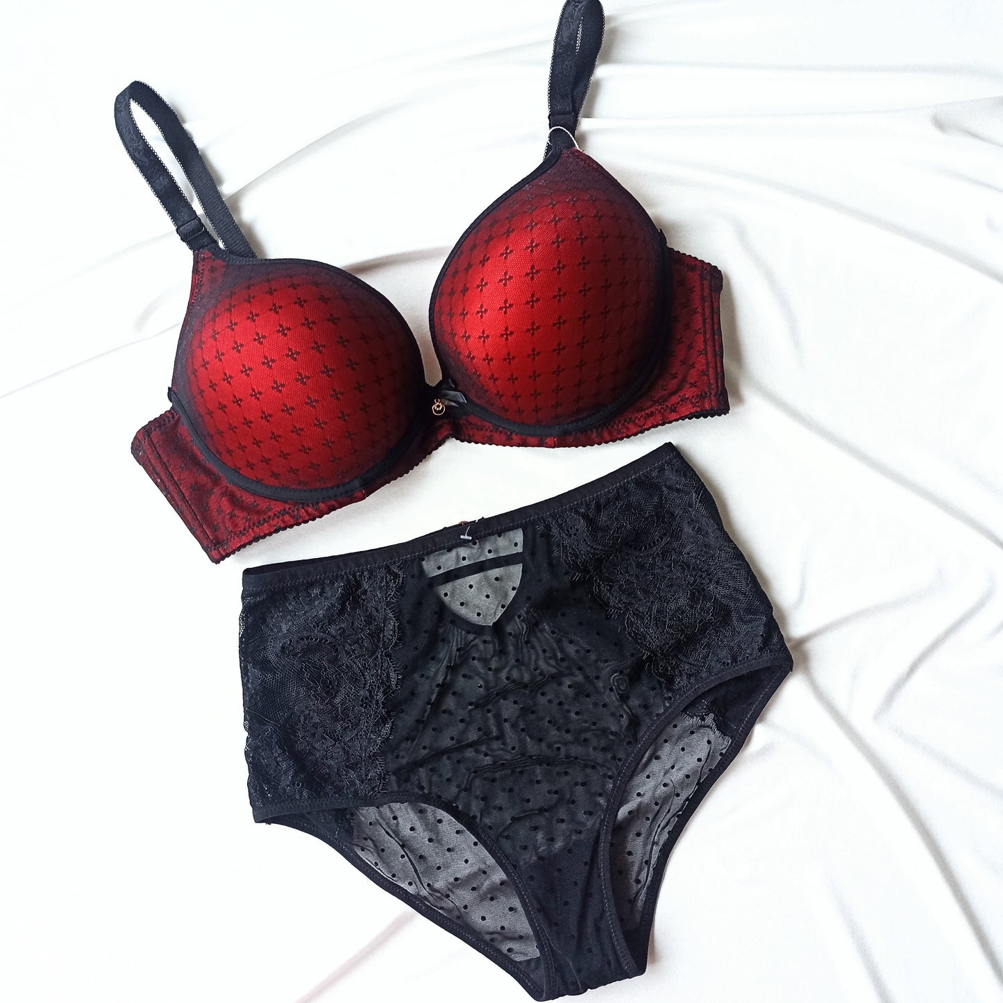 Elegantiška liemenėlė su push up ir aukšto juosmens kelnaitės, juoda-raudona (95-100D/XL)