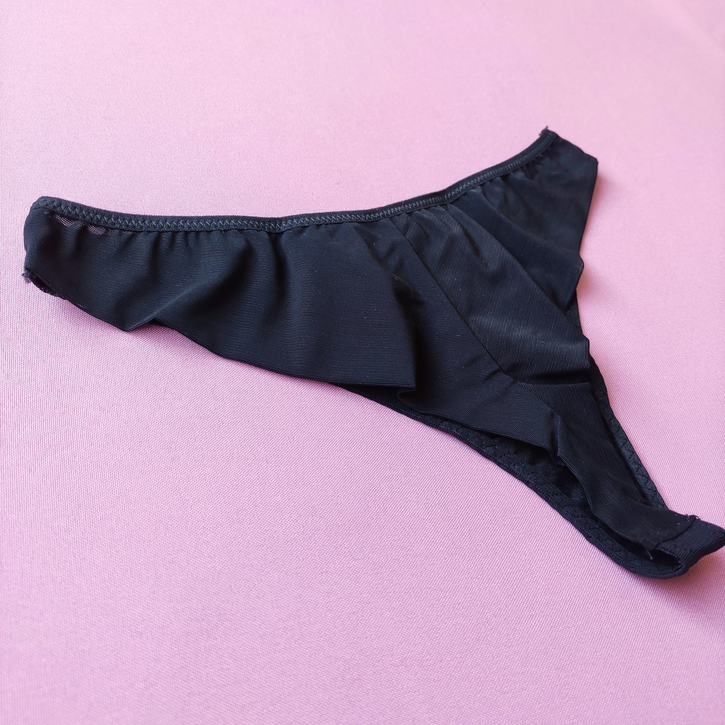 Elegantiškos tamprios kelnaitės/thongs, juoda (M/L, XXL)