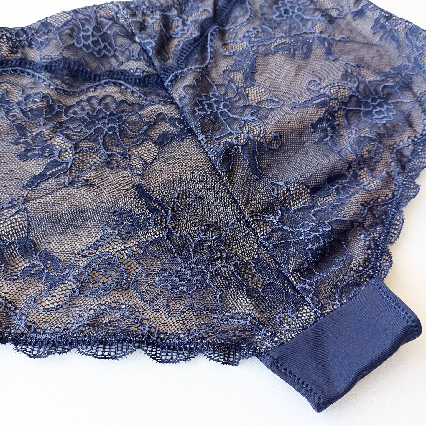 Prabangios nėriniuotos kelnaitės, dvisluoksniai (XL-3XL)