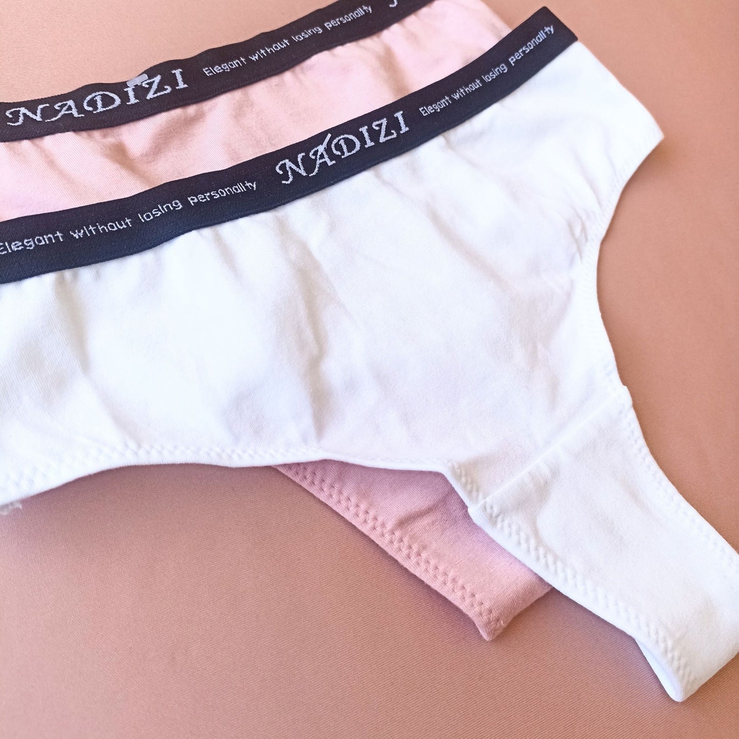 Medvilniniai stringai, pudros rausva (M/XL)