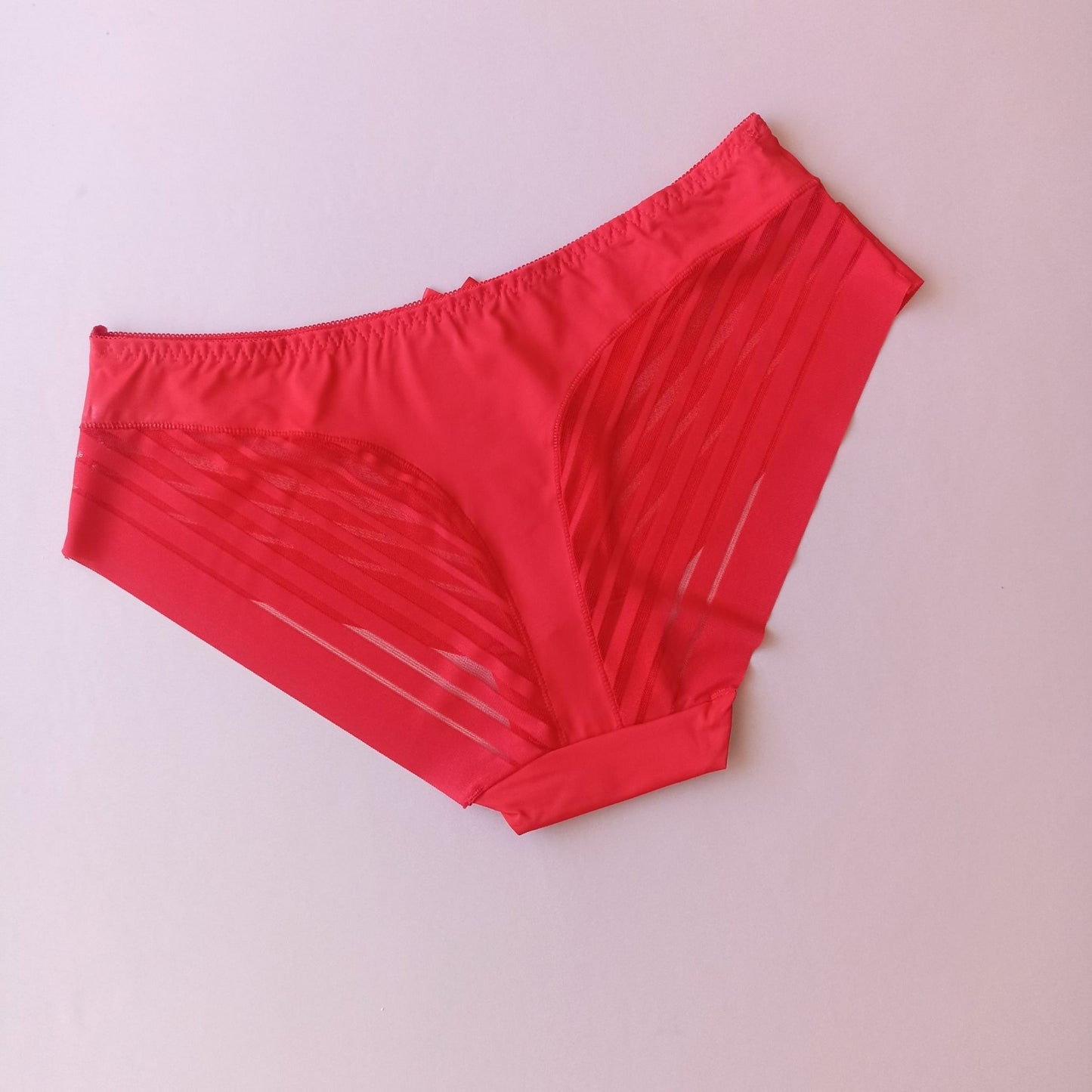 Elastingos patogios kelnaitės su tinkliuku, raudona (L-XXL)