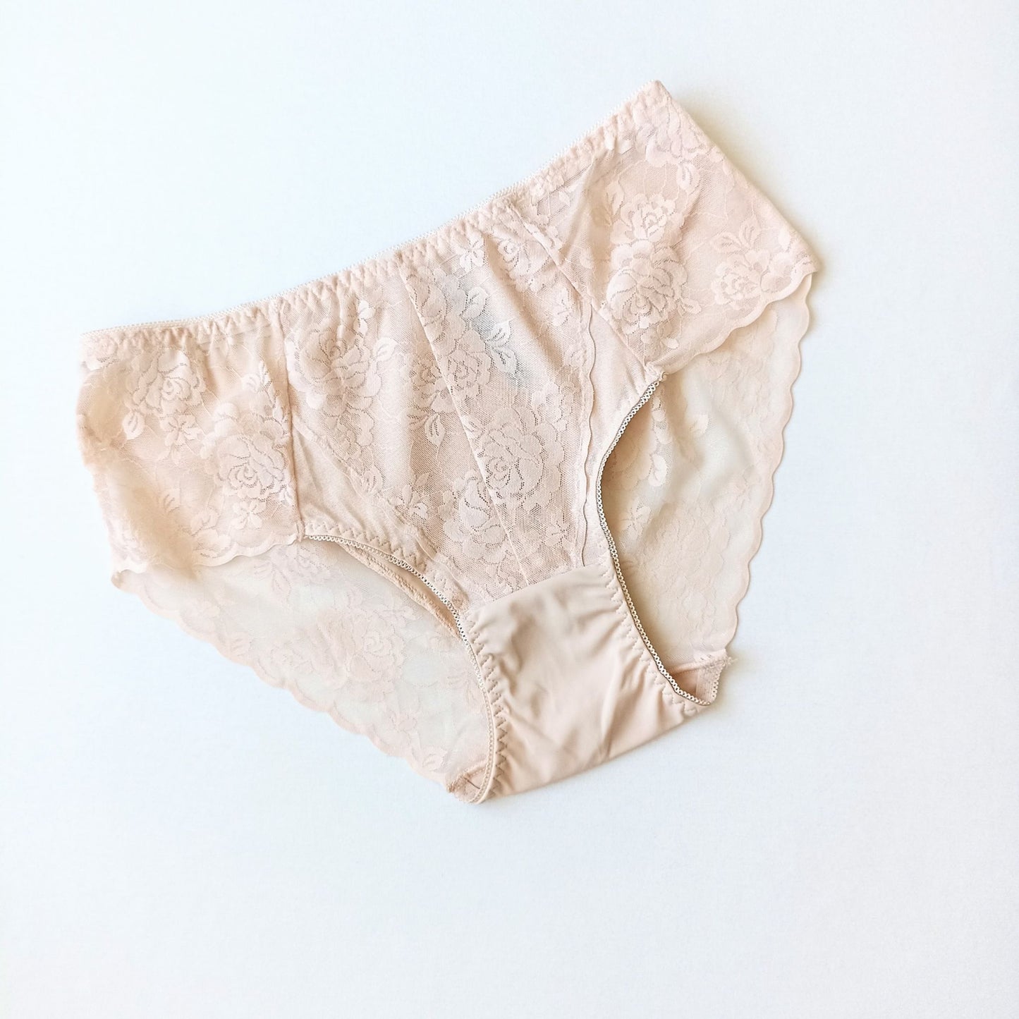 Minkštos patogios kelnaitės kasdienai, įvairių spalvų (L-3XL)