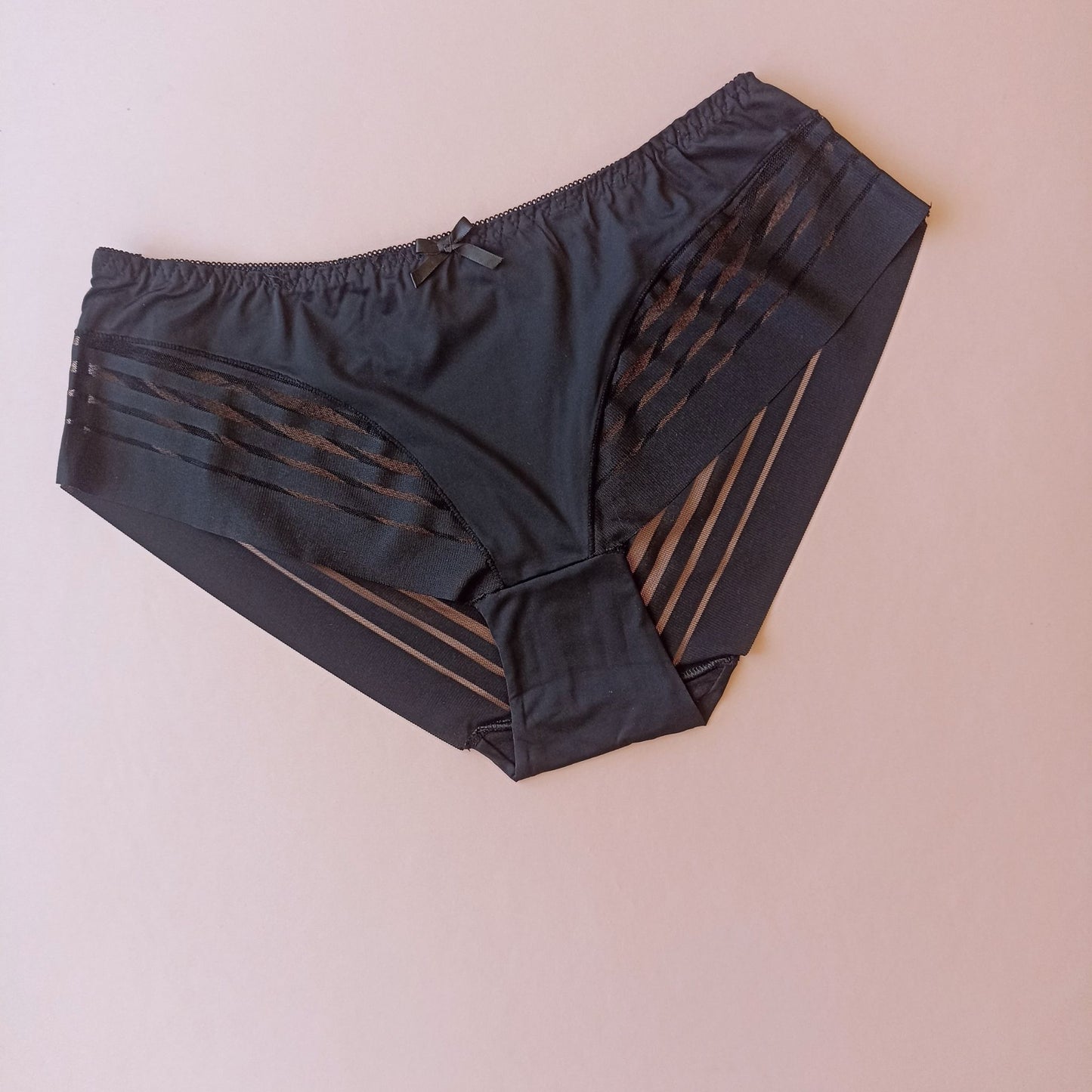 Elastingos patogios kelnaitės su tinkliuku, juoda (L-XXL)