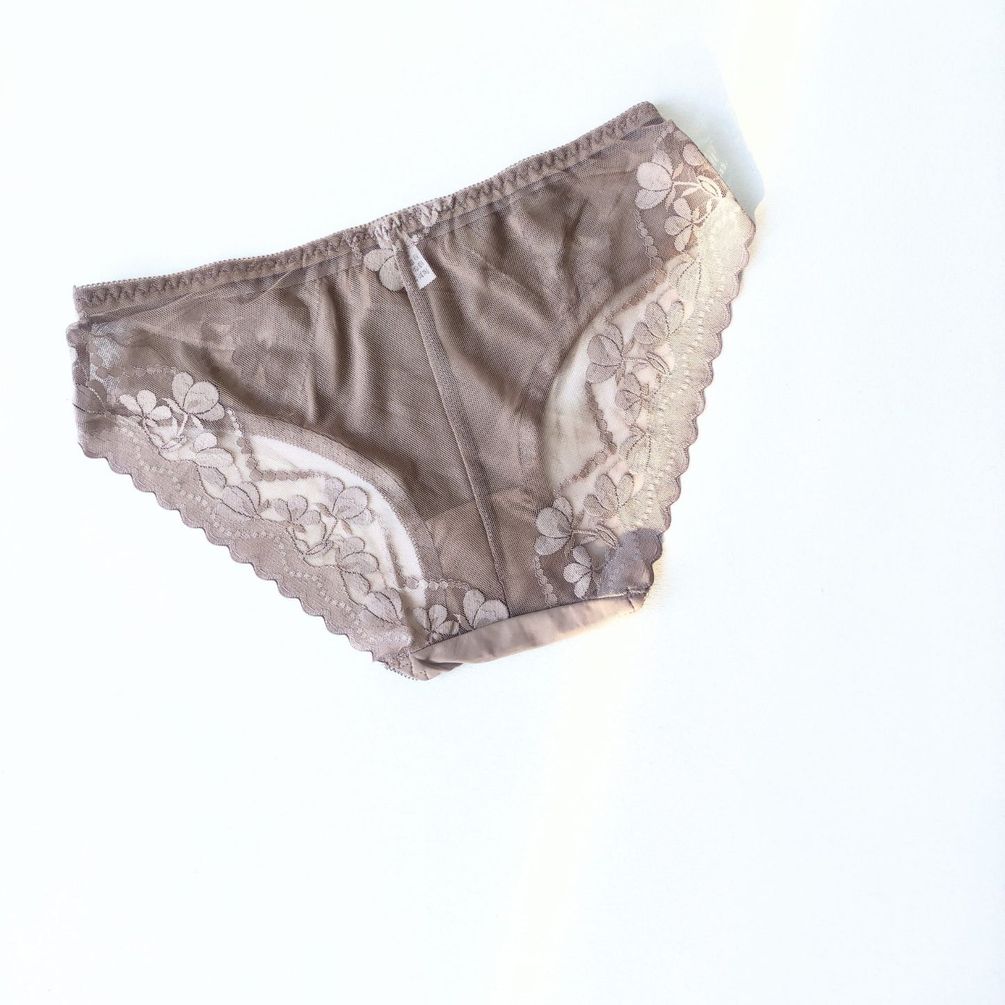 Nėriniuotos seksualios kelnaitės, 3 spalvos (XL-XXL, mažintos)