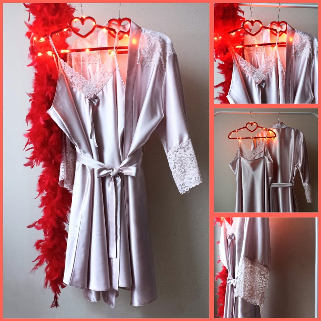 Romantiškas naktinukės ir chalato komplektas, atlasas, pudra (XL-3XL)