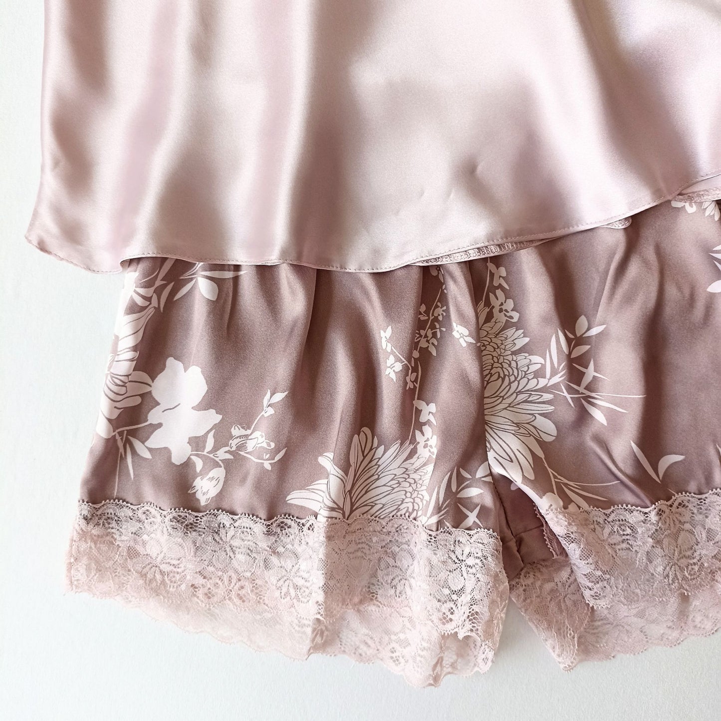 Atlasinė dviejų dalių pižama, rausva (S-XL)