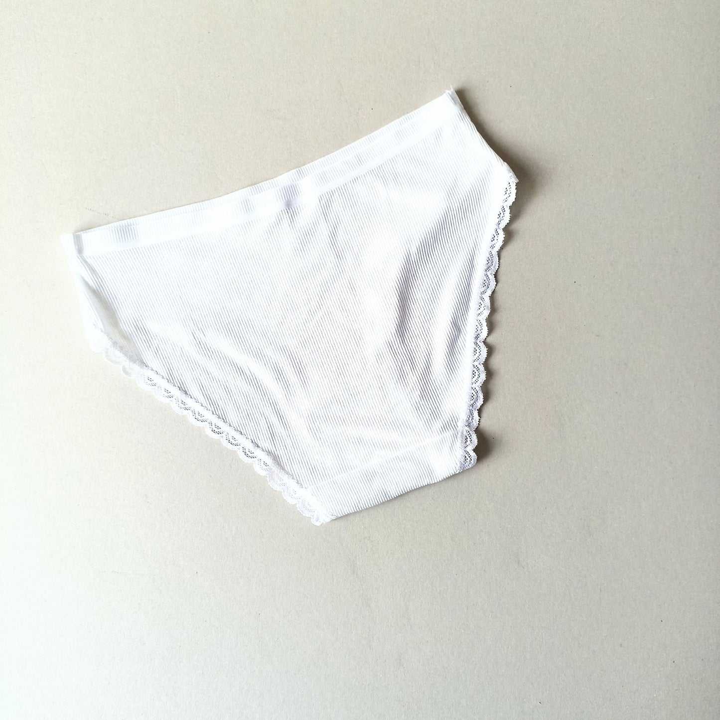 Medvilninės kelnaitės, baltos(L-XXL)