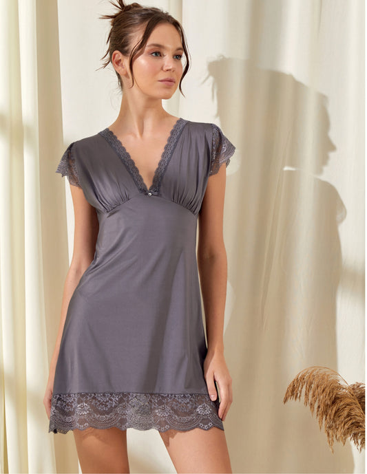 Romantiski naktinukai su nėriniais, šalta violetinė (M-4XL)