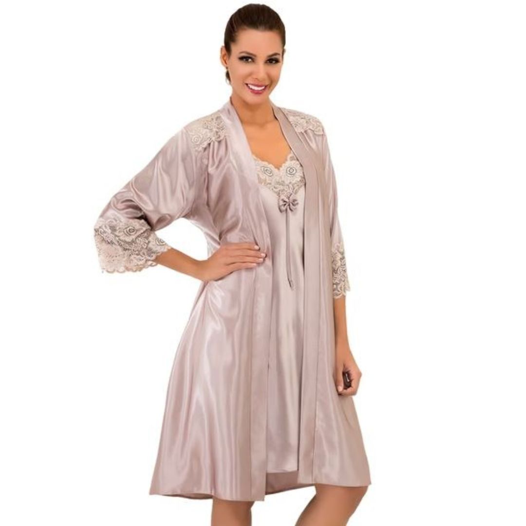 Romantiškas naktinukės ir chalato komplektas, atlasas, pudra (XL-3XL)