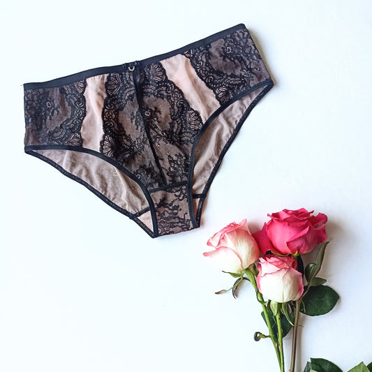 Prabangios klasikinio juosmens bikinio kelnaitės, juoda, pudra (L-4XL)